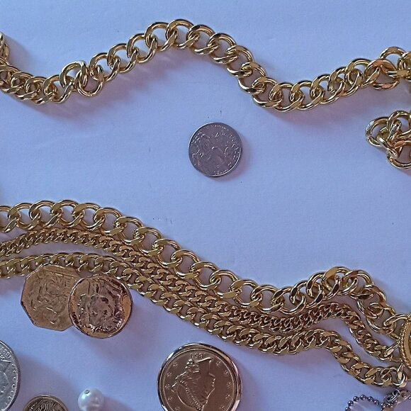 Pirate Worthy Vintage Gold-Tone Faux Coin Jewelry Lot - Belt, Necklace, etc - Picture 3 of 10